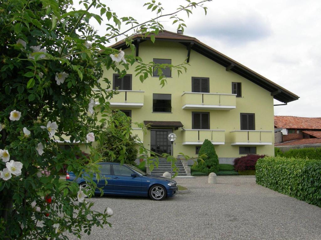 Albergo Residence Isotta Veruno Exterior photo